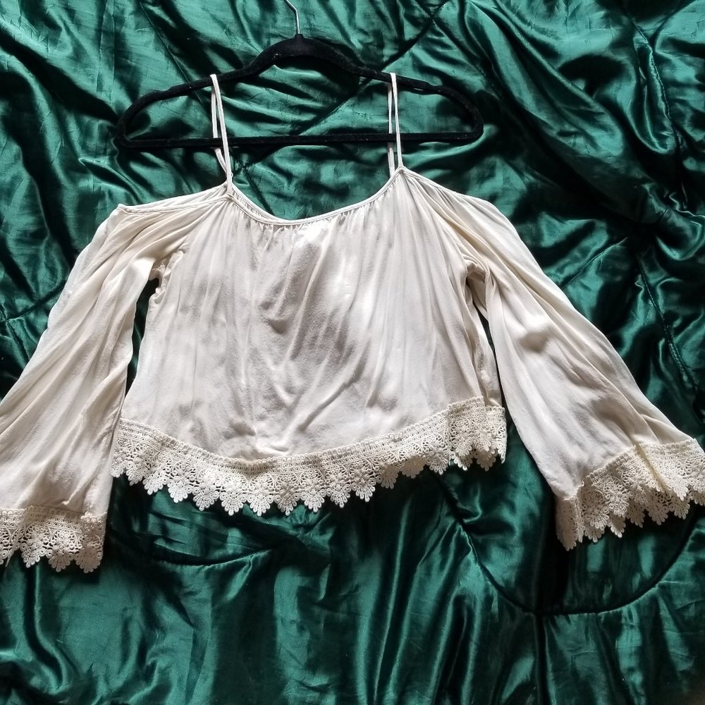 Off the shoulder lace crop top